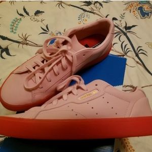 Adidas Women shoes size 8